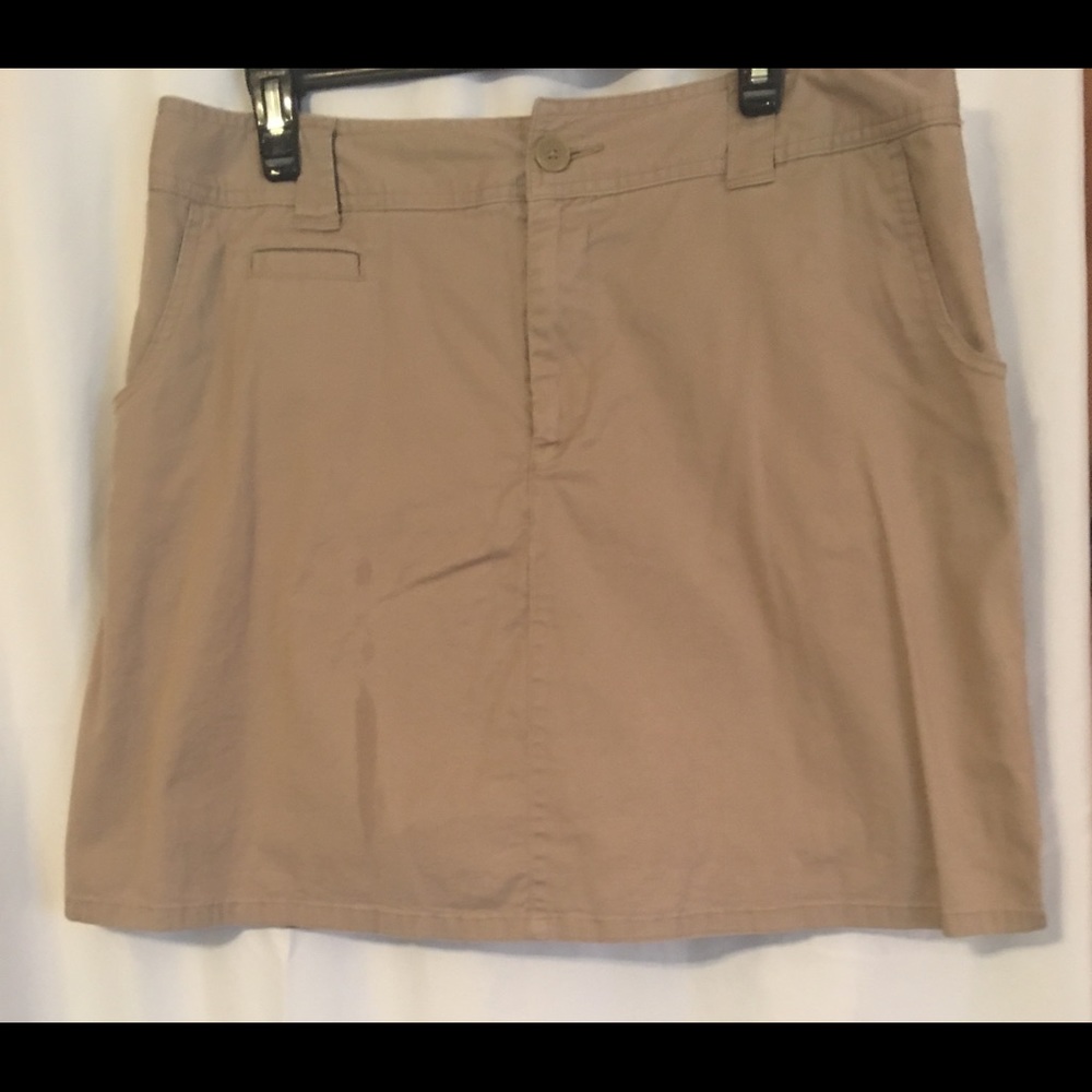 Khaki skort